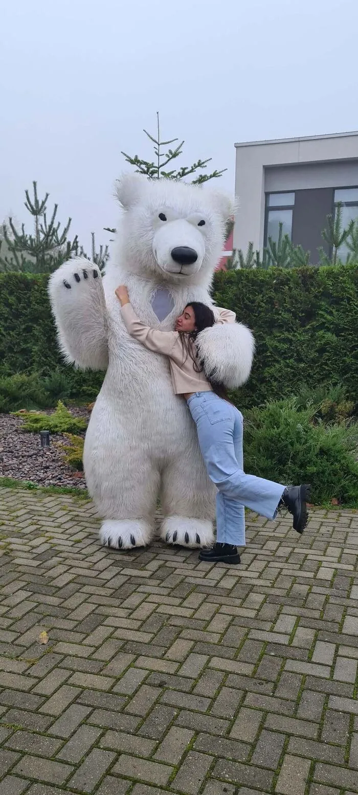 Медведь аниматор на празднике